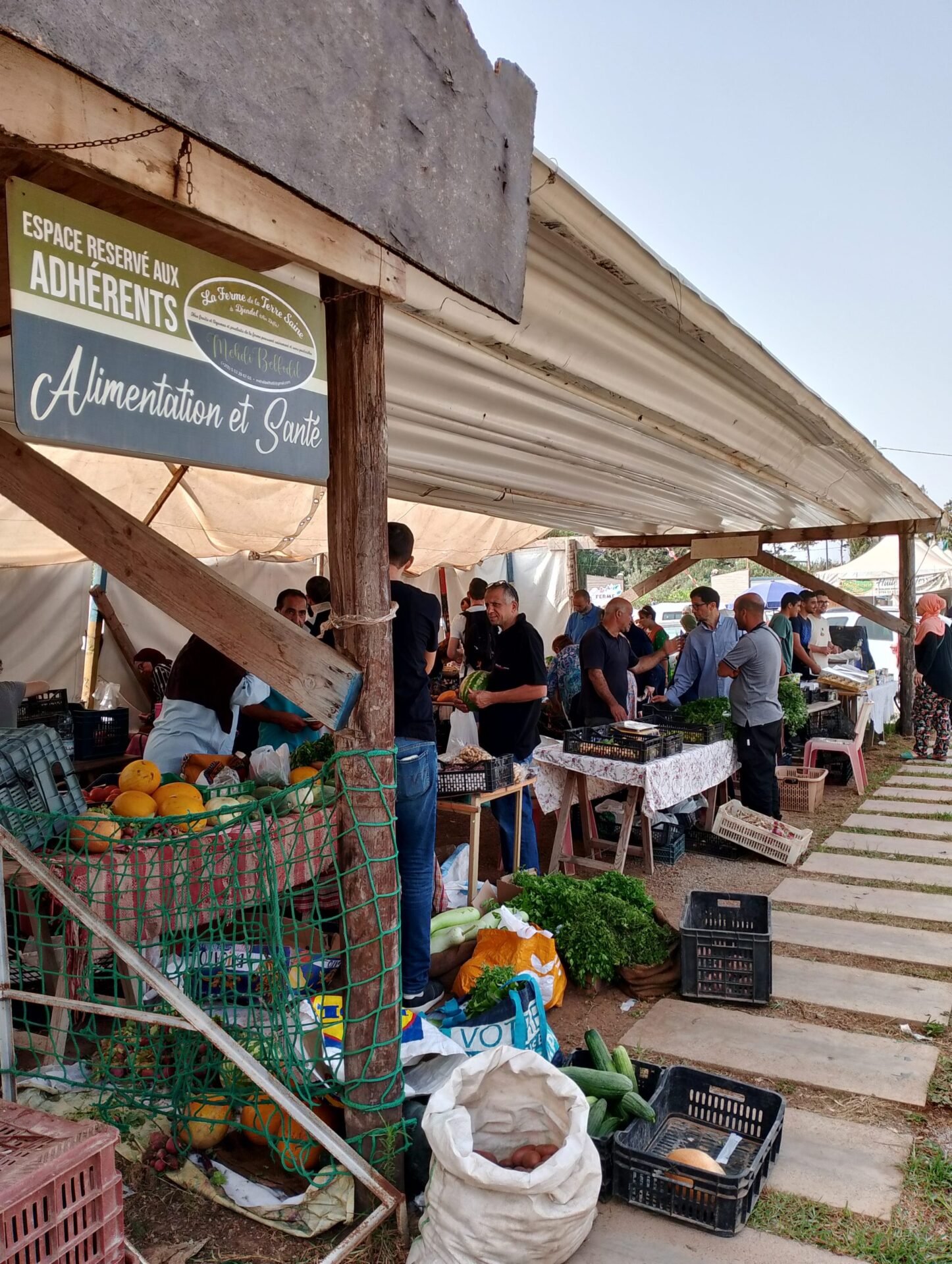 Marché paysan à Zéralda